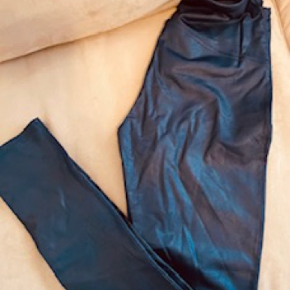 DG2 Navy Leather Looking Stretch Leggings